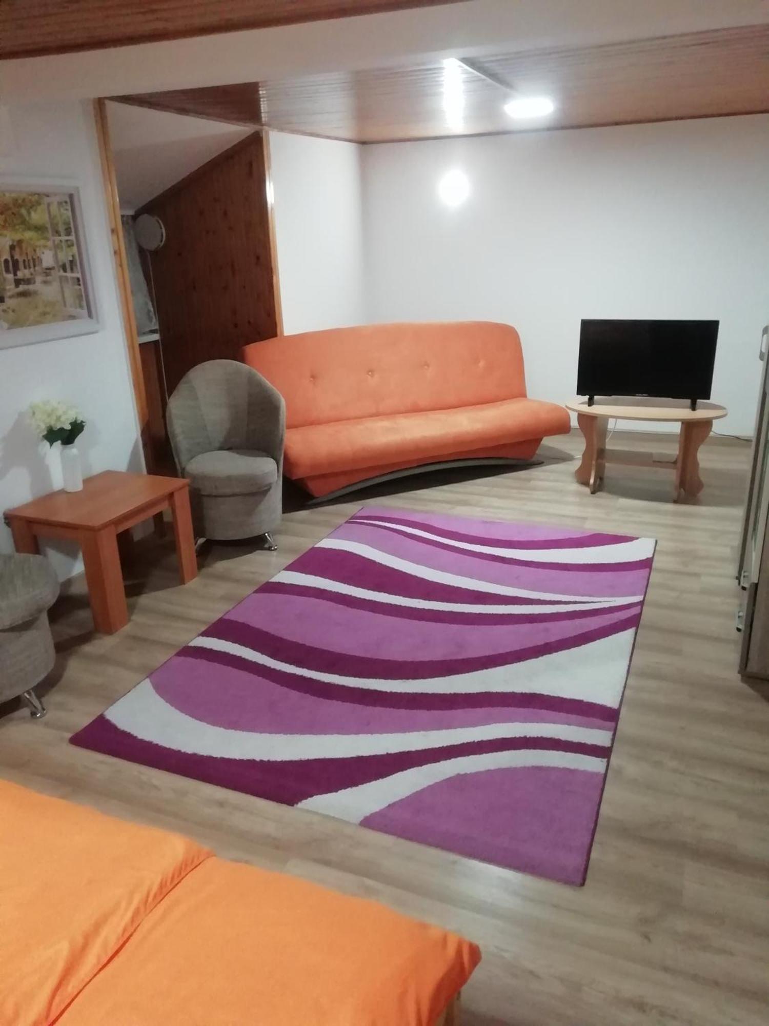 فندق Asta La Vista Vendeghaz ميسكولك المظهر الخارجي الصورة